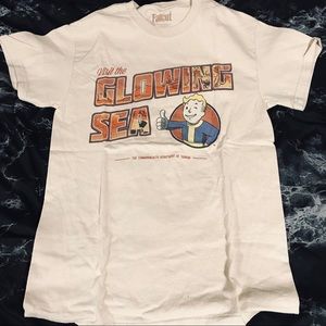 Loot Crate Exclusive Fallout Vintage Tshirt